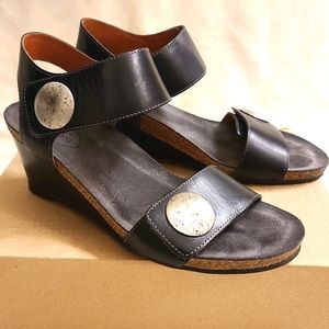 Taos Wedge Sandals